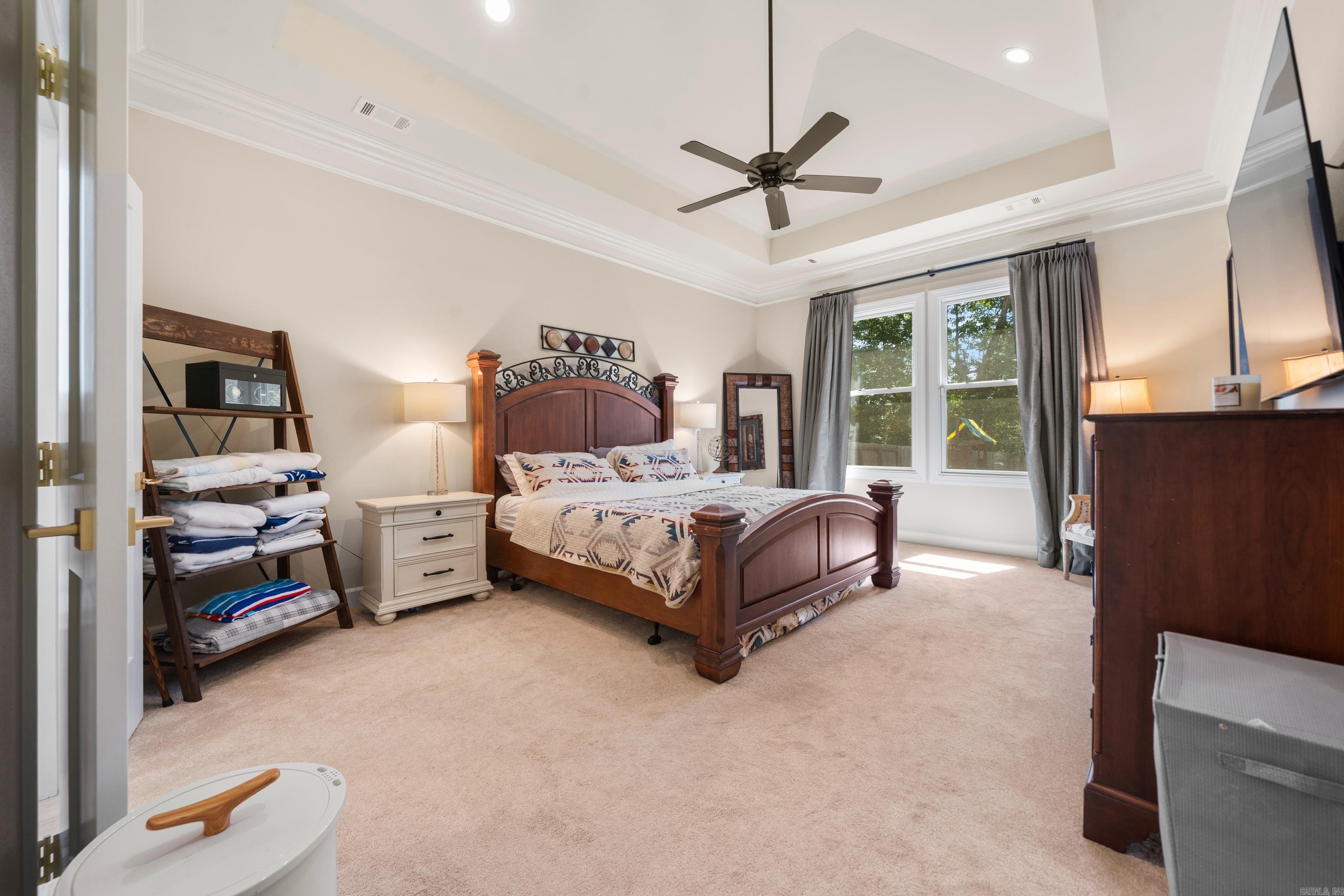 ARLINGTON PARK - Residential