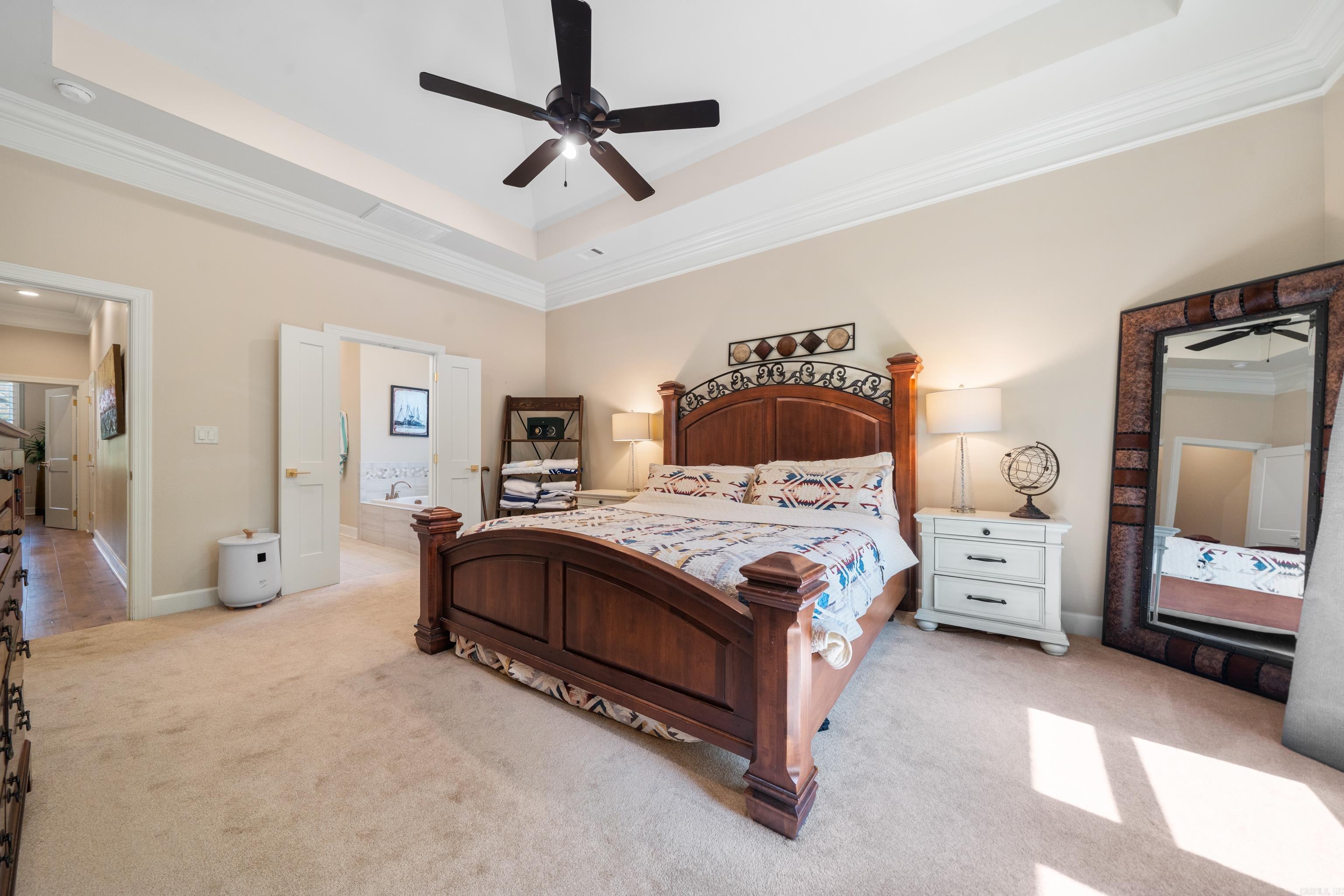 ARLINGTON PARK - Residential