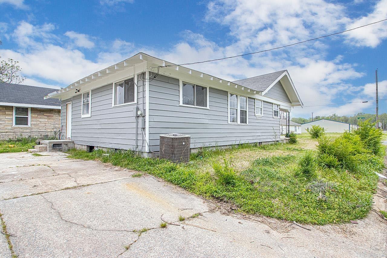 Industrial - Residential Lease