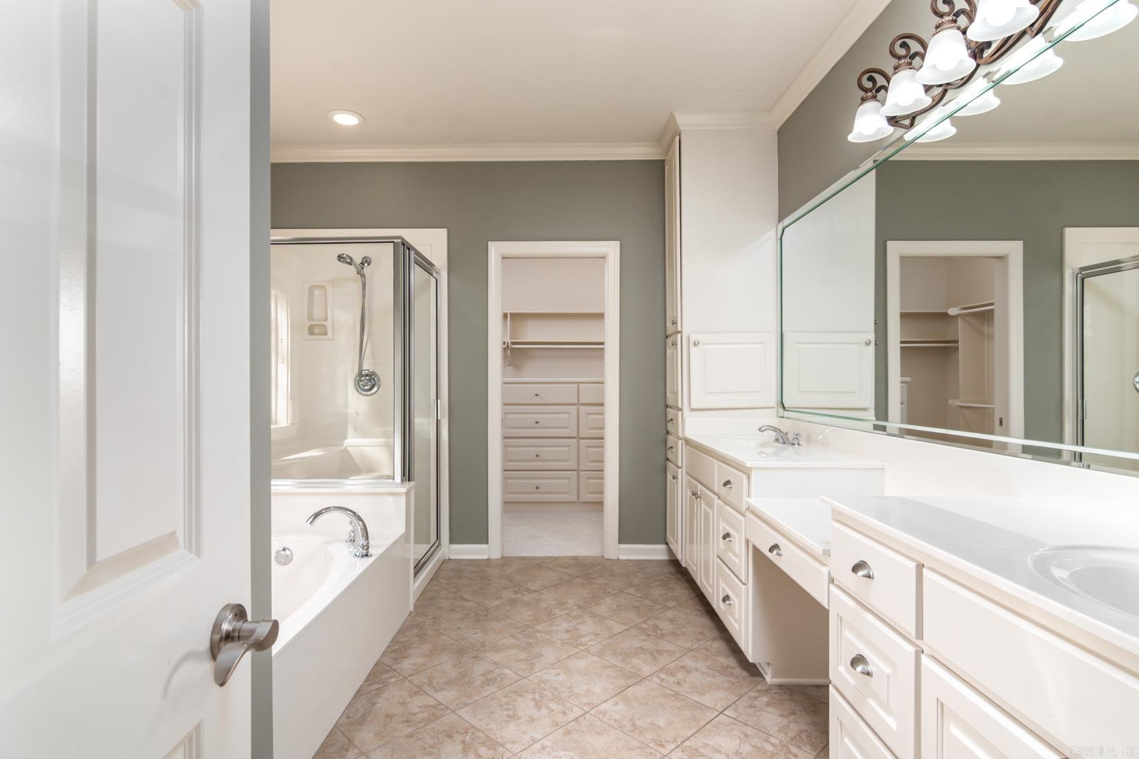 CHENAL VALLEY BAYONNE PLACE - Residential