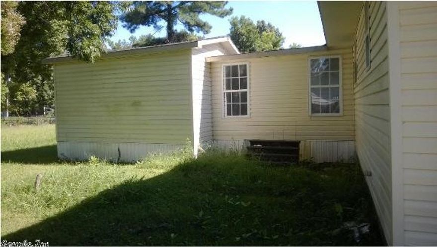 START PACKING AT THIS PRICE (4 BEDROOMS, 2 BATHS) AND GET BACK TO THE COMFORTS OF SMALL TOWN LIVING.  This property has large rooms and enough space for the kids' toys.  Needs repairs but at this price you can purchase and make the necessary repairs to have a fabulous home.  CALL NOW and CHECK IT OUT!  You will be glad you did!             The listing Broker and seller assume no responsibility and make no guarantees, warranties or represenations as to the accuracy of the property information or photographs.