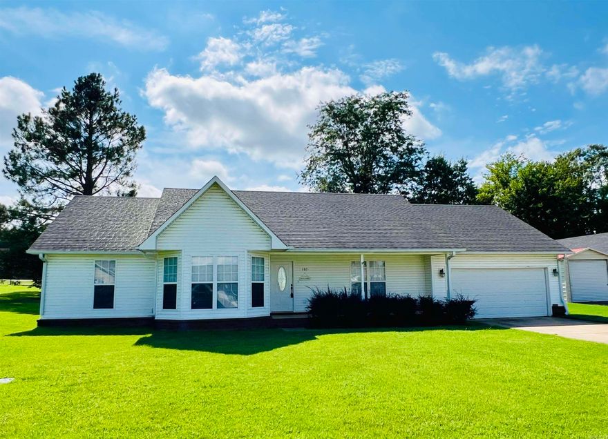 Ranch Style home awaits you in the heart of Brookland. Small town with a big heart. Nestled retreat minutes from Jonesboro and  Arkansas State University. Price drop to sell as owner relocates.