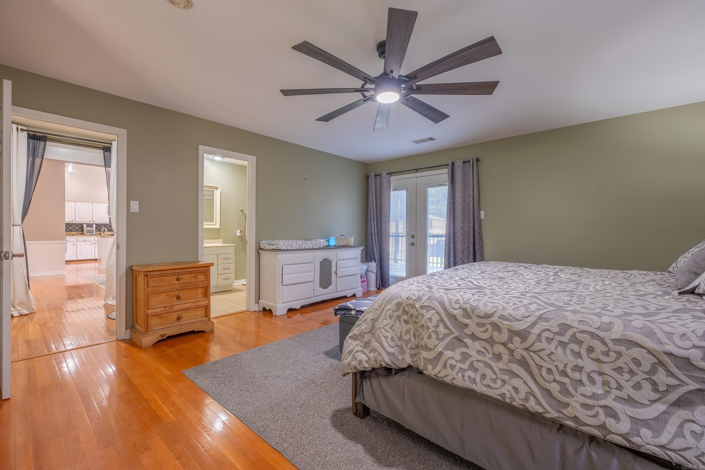 Lincoln Terrace - Residential