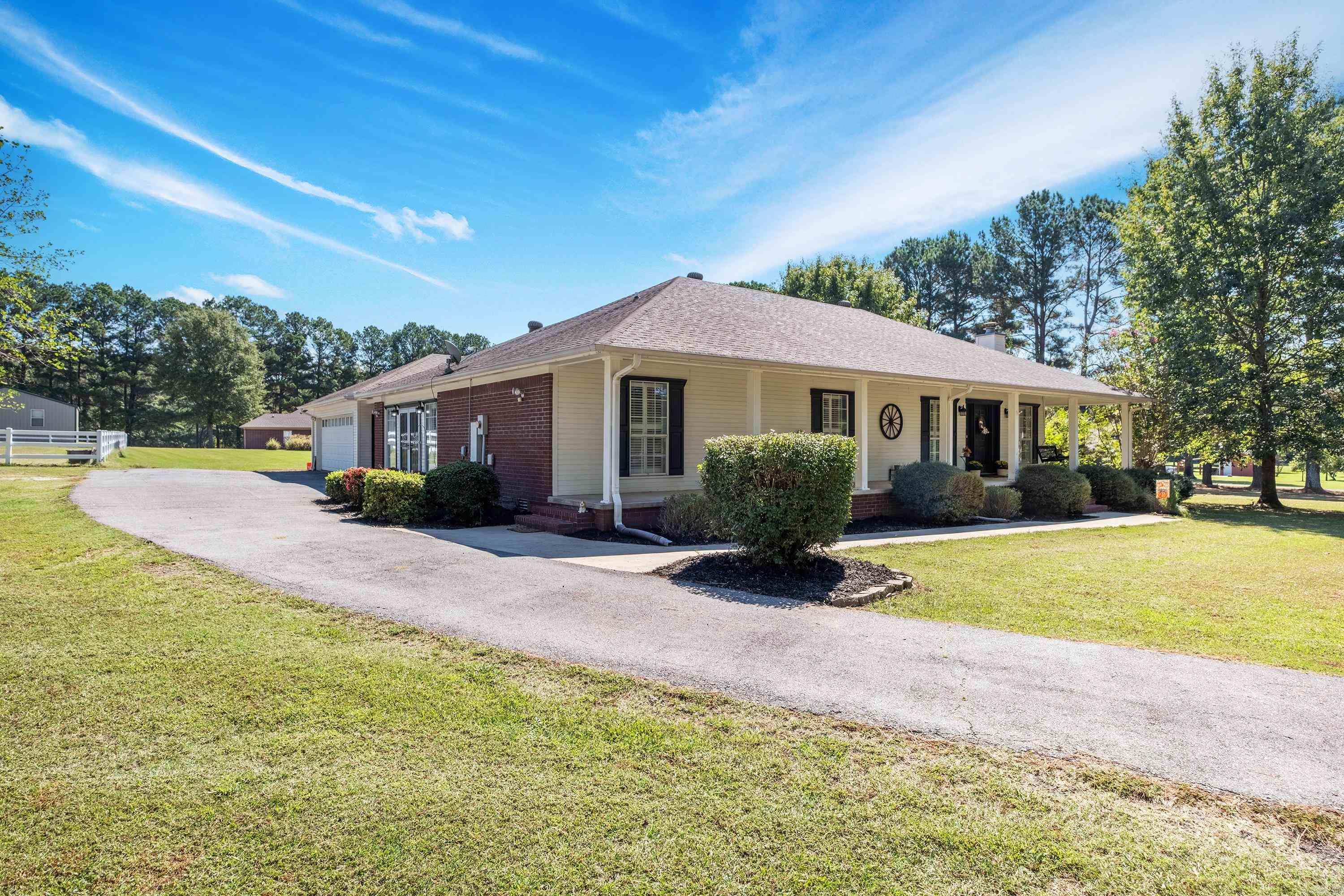 Lincoln Terrace - Residential