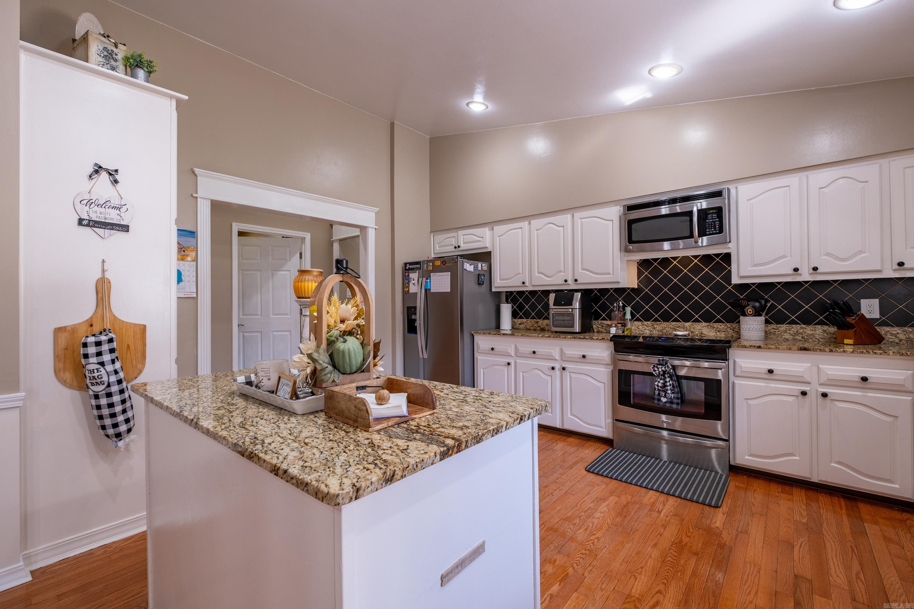 Lincoln Terrace - Residential