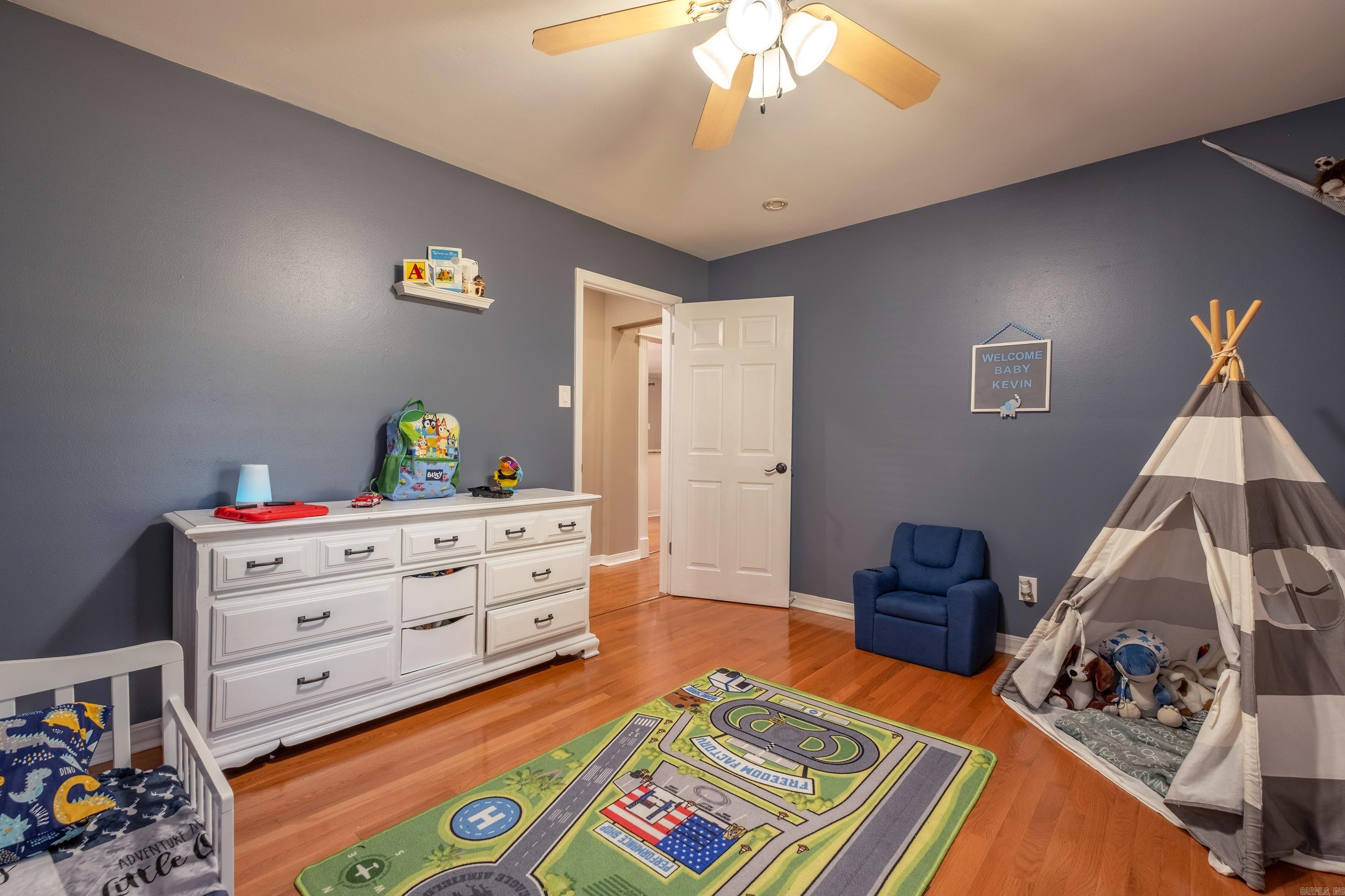 Lincoln Terrace - Residential