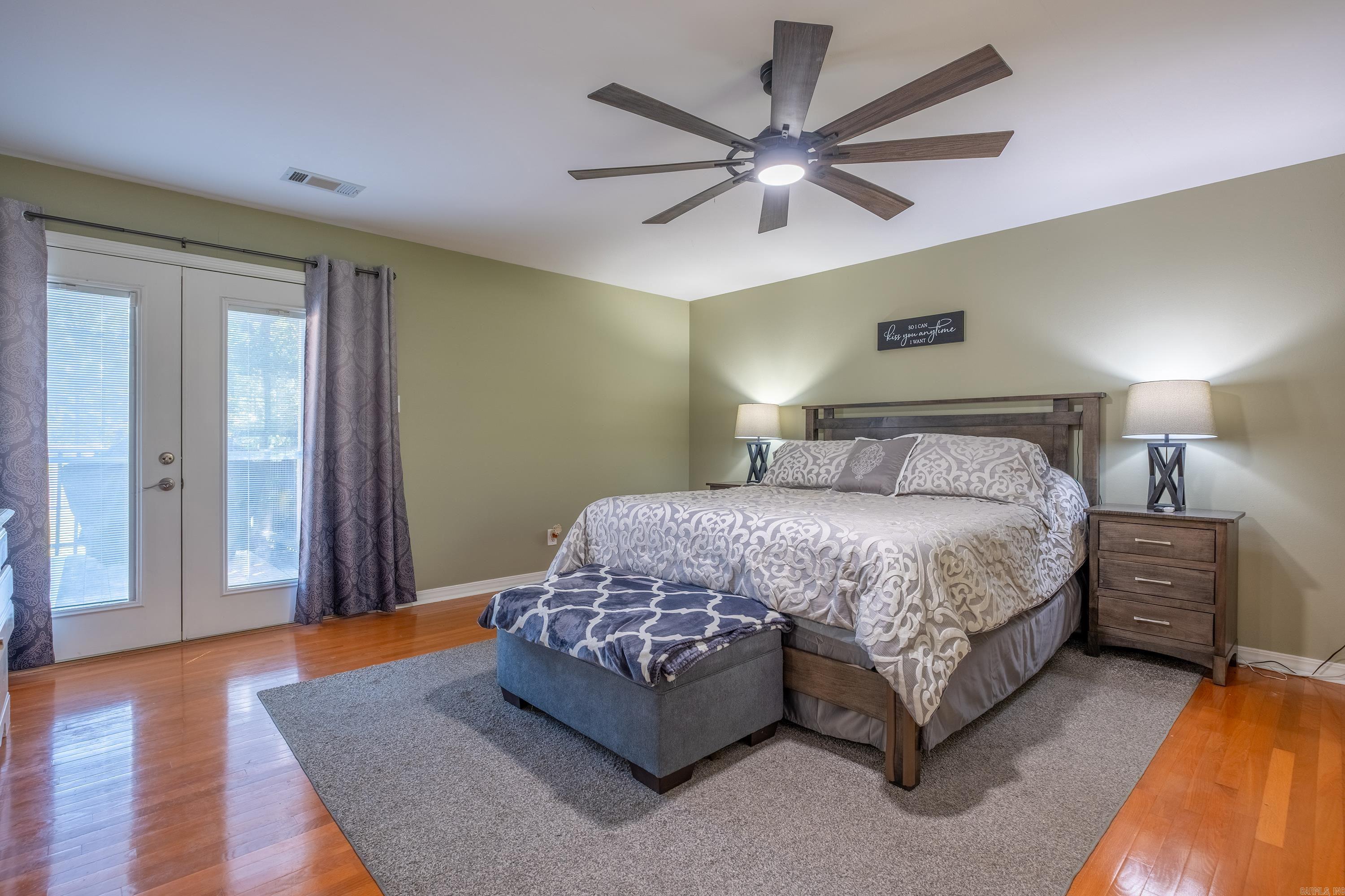 Lincoln Terrace - Residential