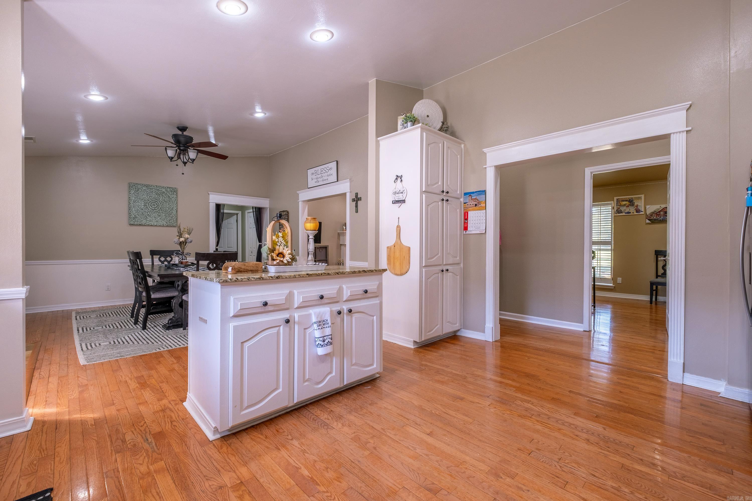 Lincoln Terrace - Residential