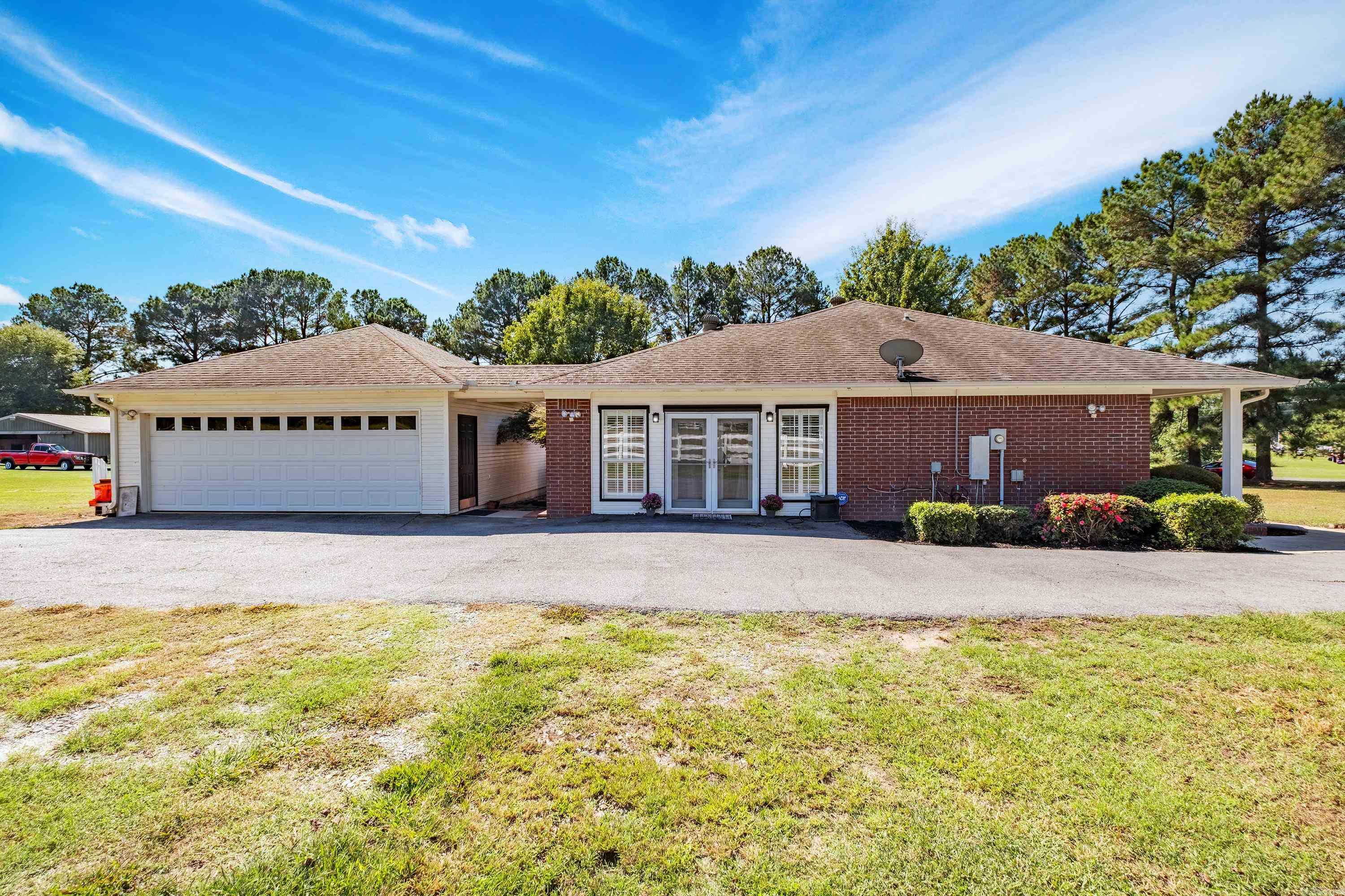 Lincoln Terrace - Residential
