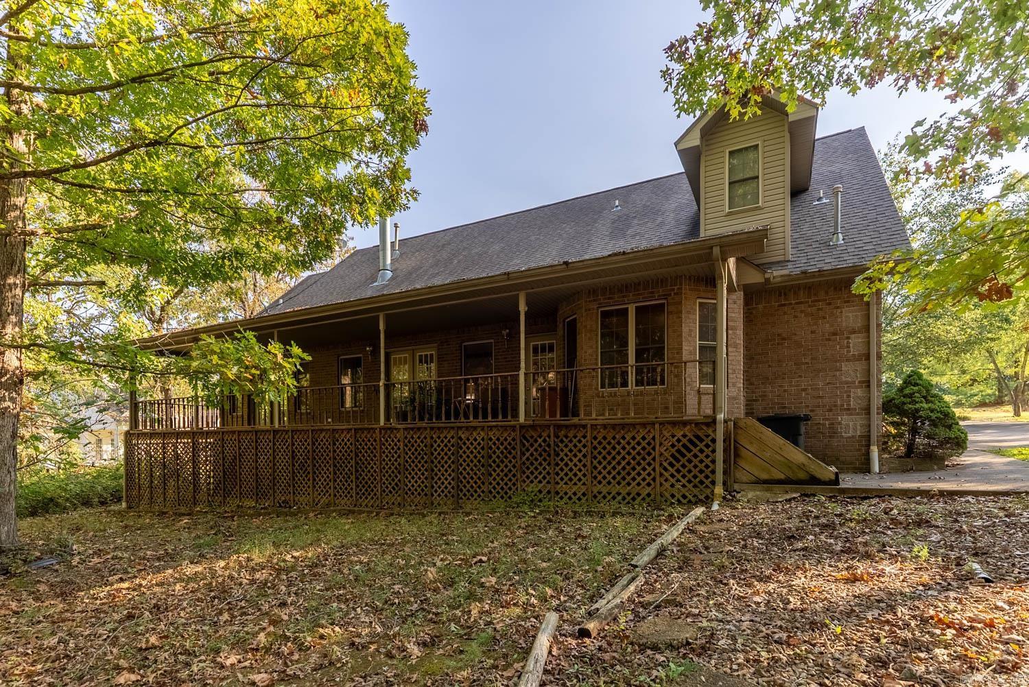 CONTEMPORARY EAST SUBDIVISION - Residential