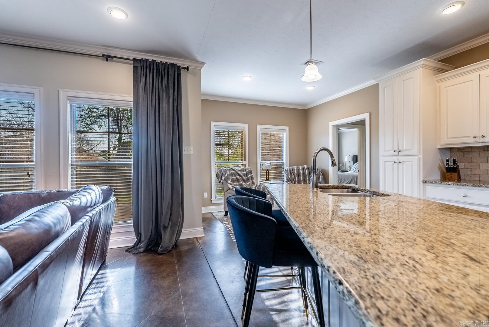 SALEM WOODS - Residential