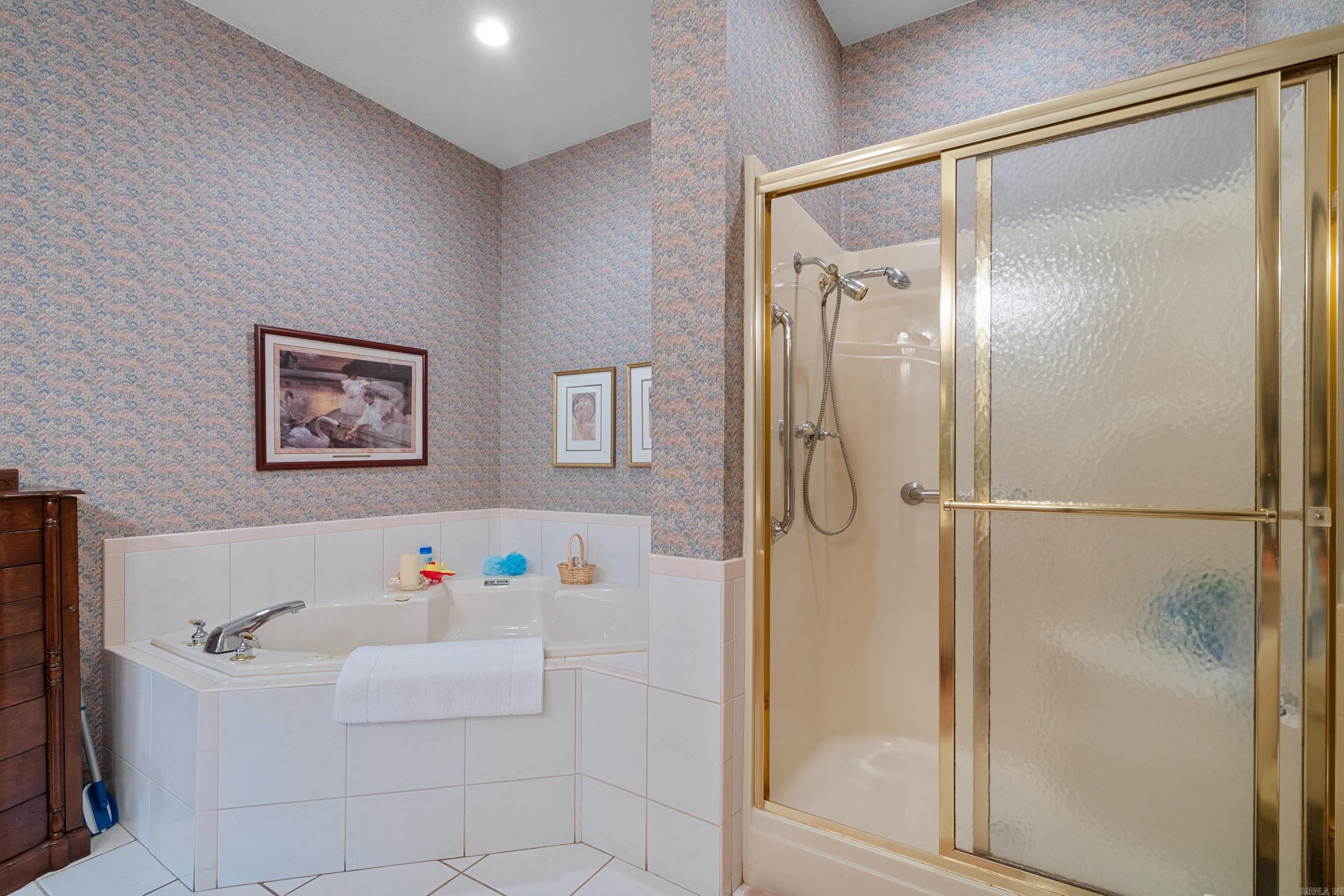 CLIFTON LAKE ADDITION - Residential