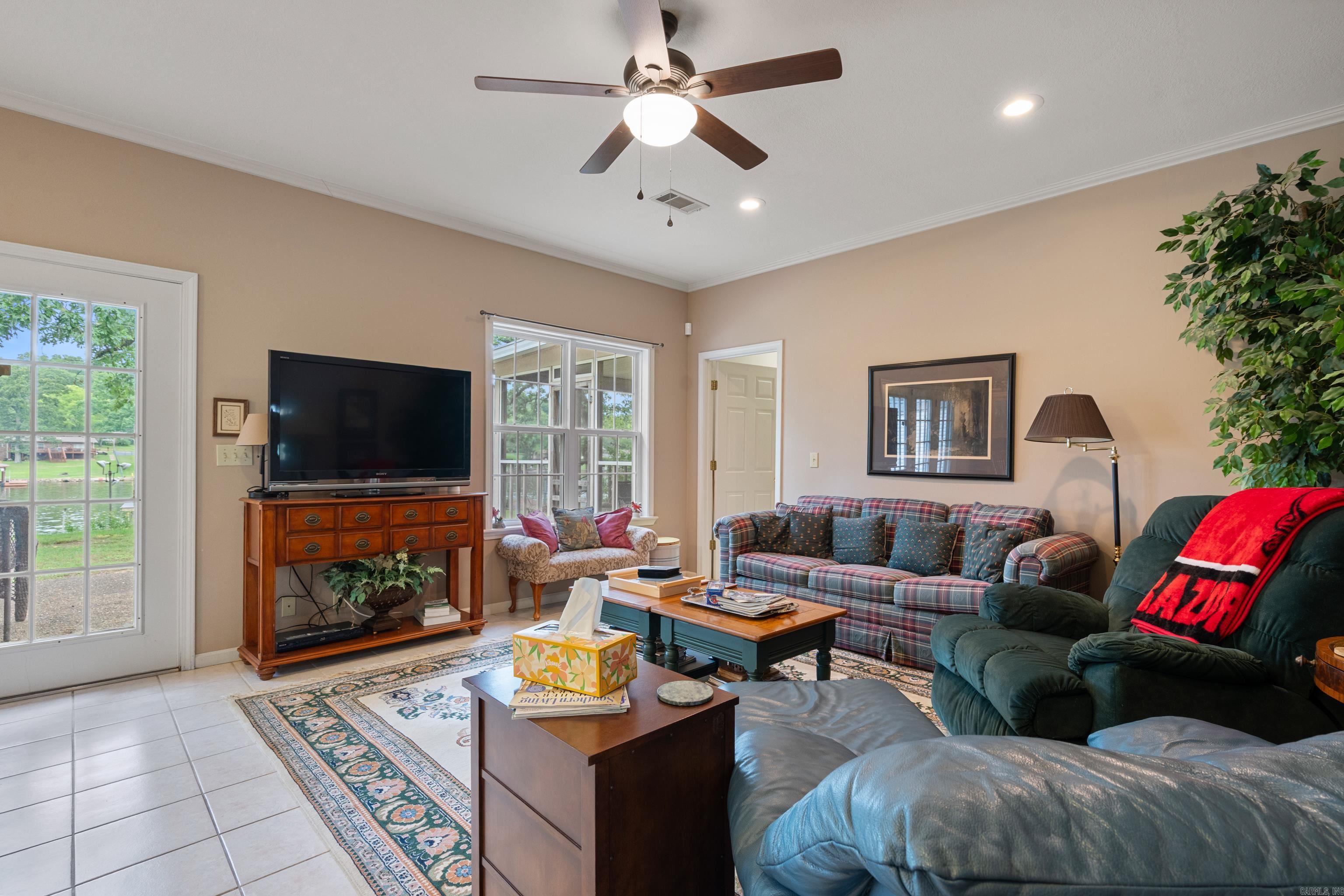 CLIFTON LAKE ADDITION - Residential