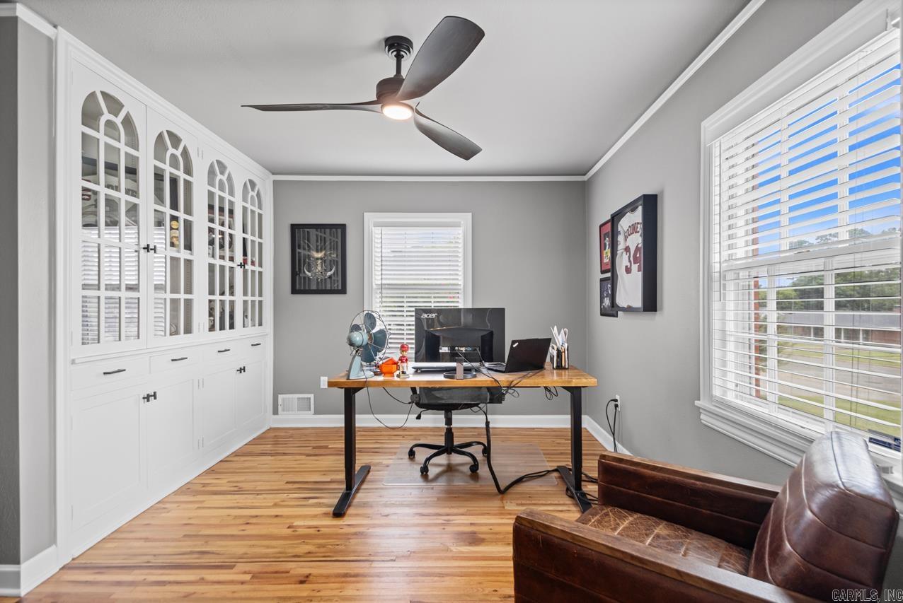 BRENTWOOD - Residential