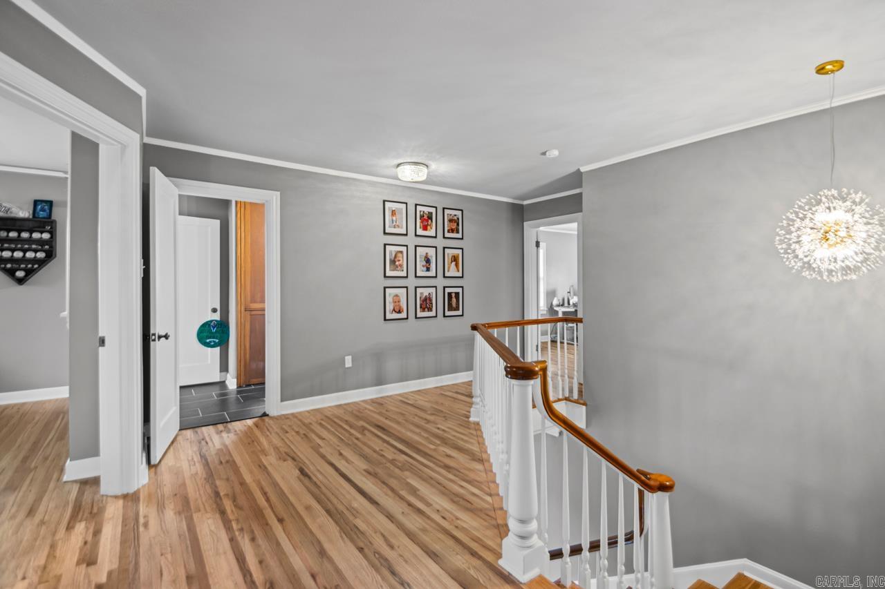 BRENTWOOD - Residential