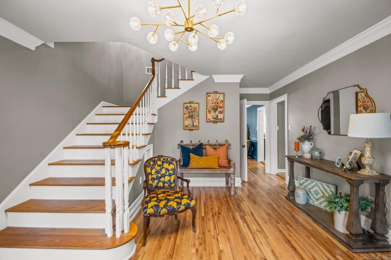BRENTWOOD - Residential