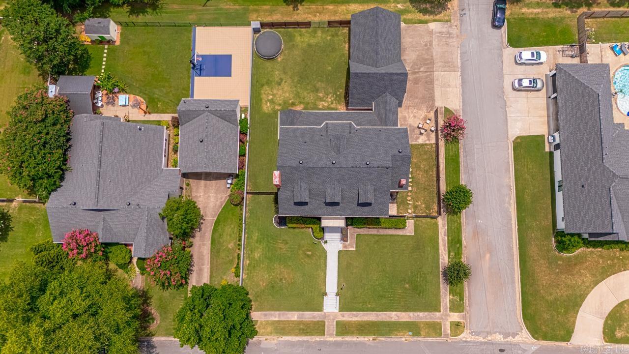 BRENTWOOD - Residential