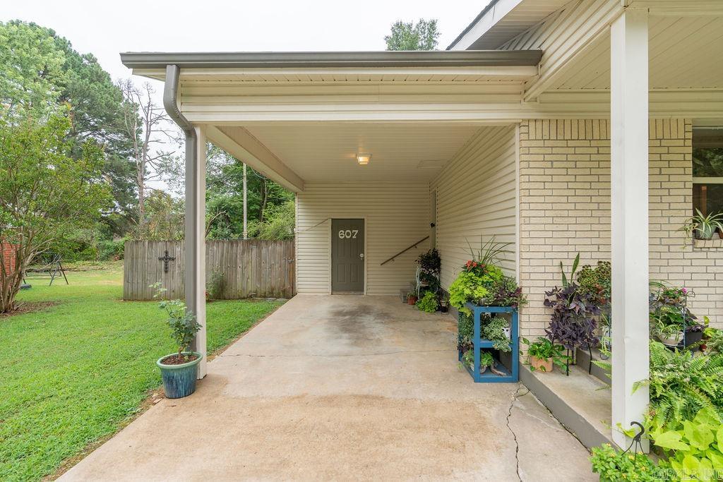 BROOKVIEW - Residential