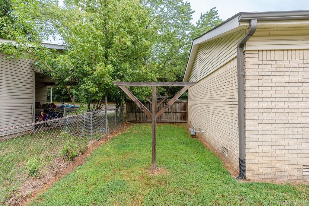 BROOKVIEW - Residential