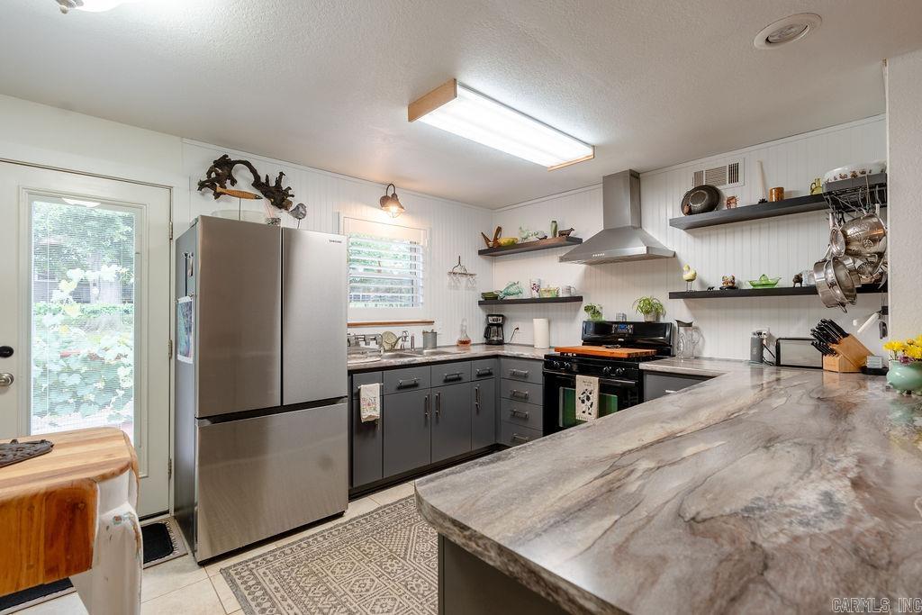 BROOKVIEW - Residential