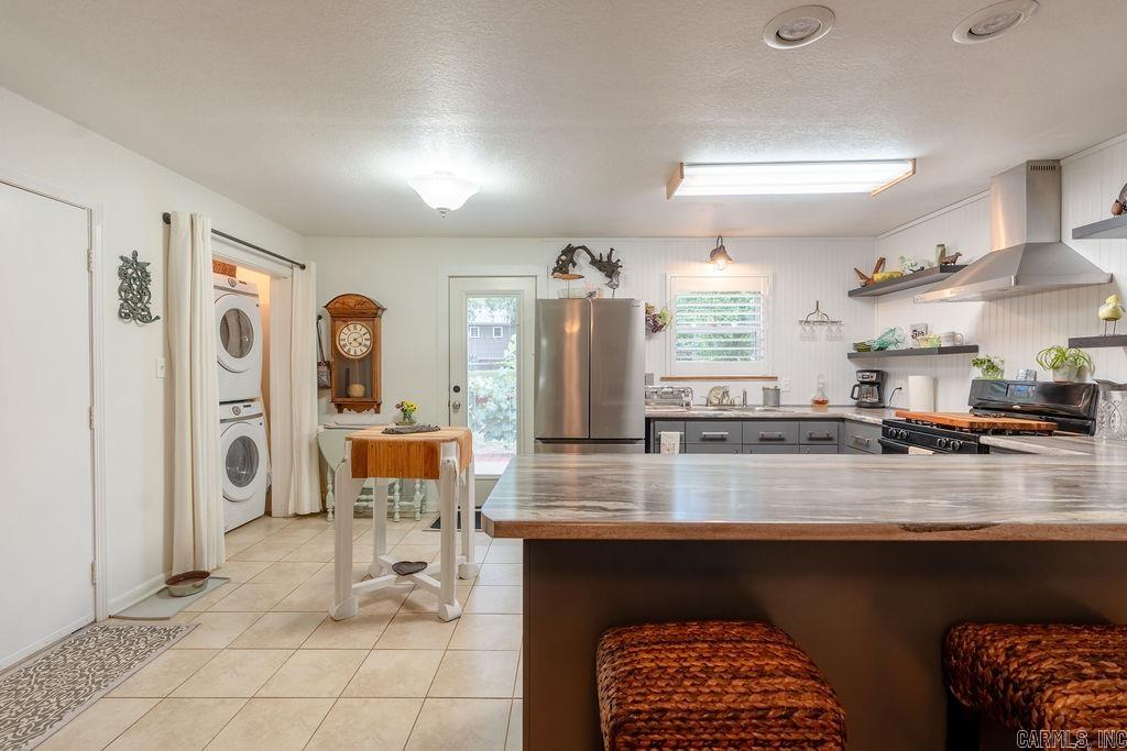 BROOKVIEW - Residential