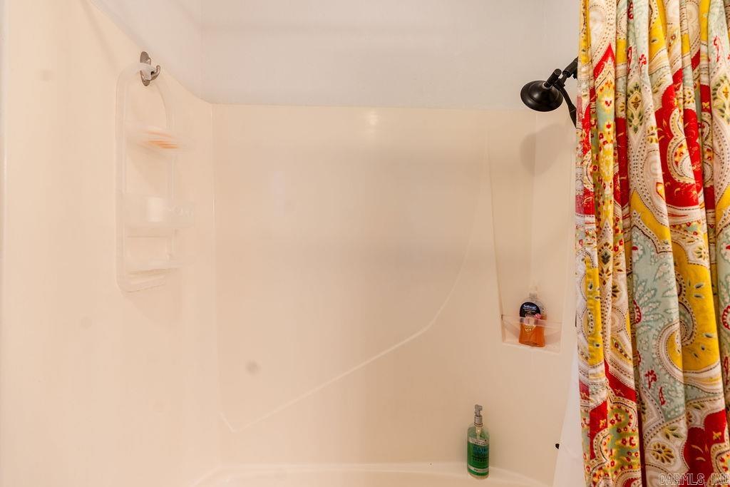 BROOKVIEW - Residential