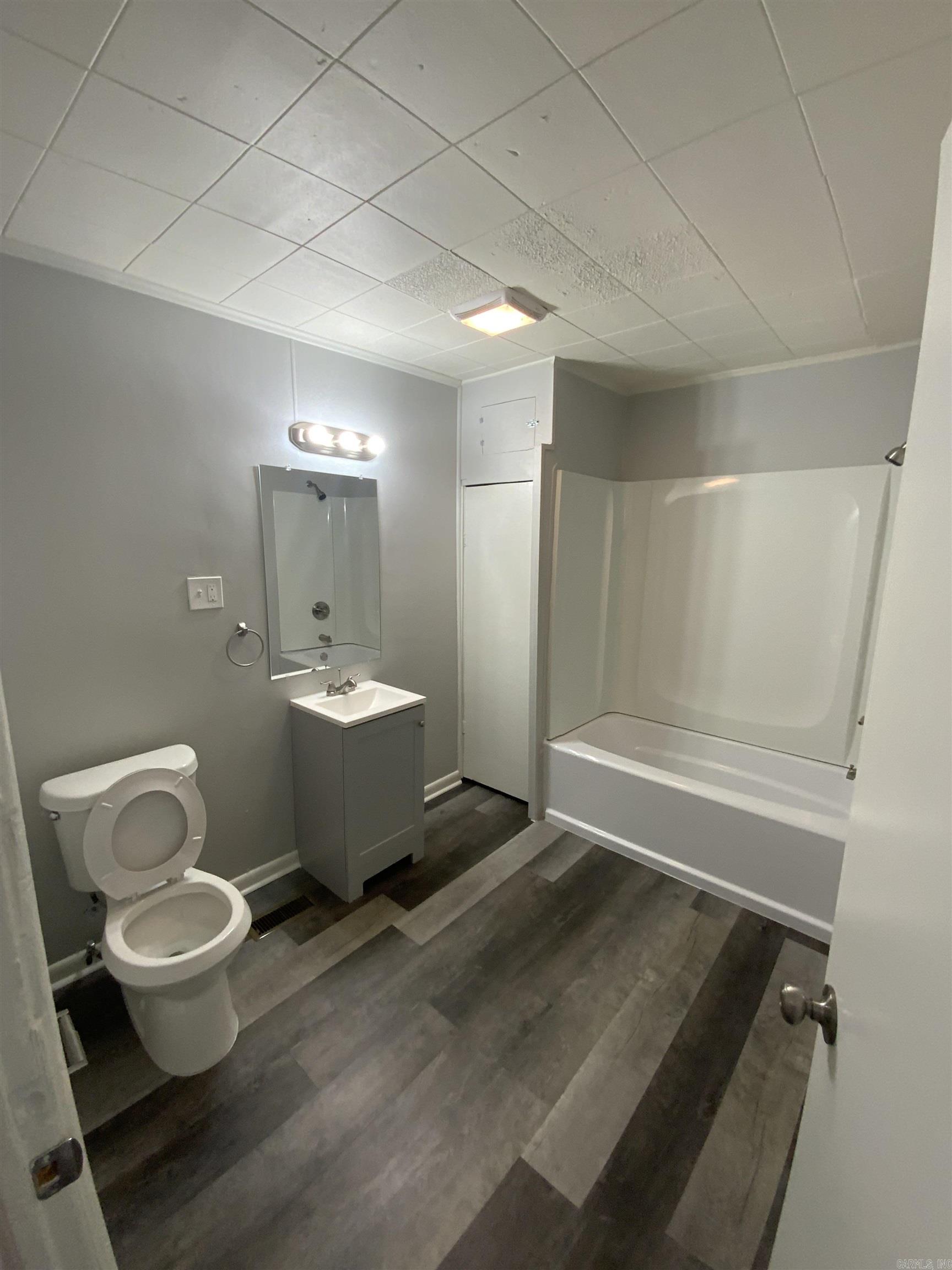 Laskers - Residential Lease