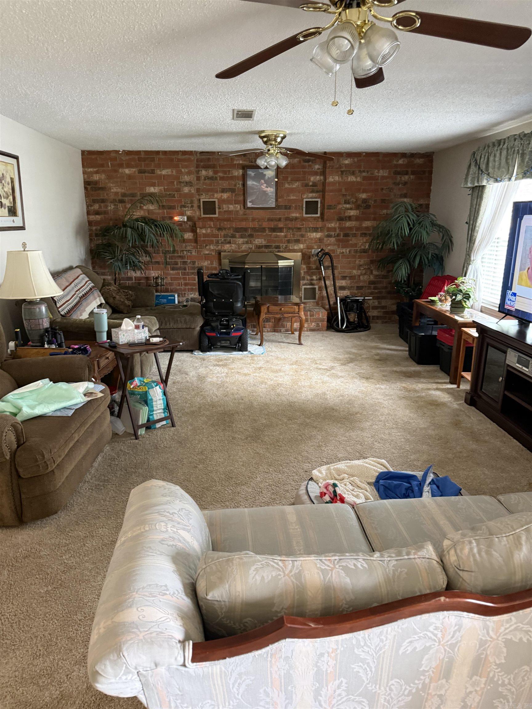 STAGECOACH VILLAGE - Residential