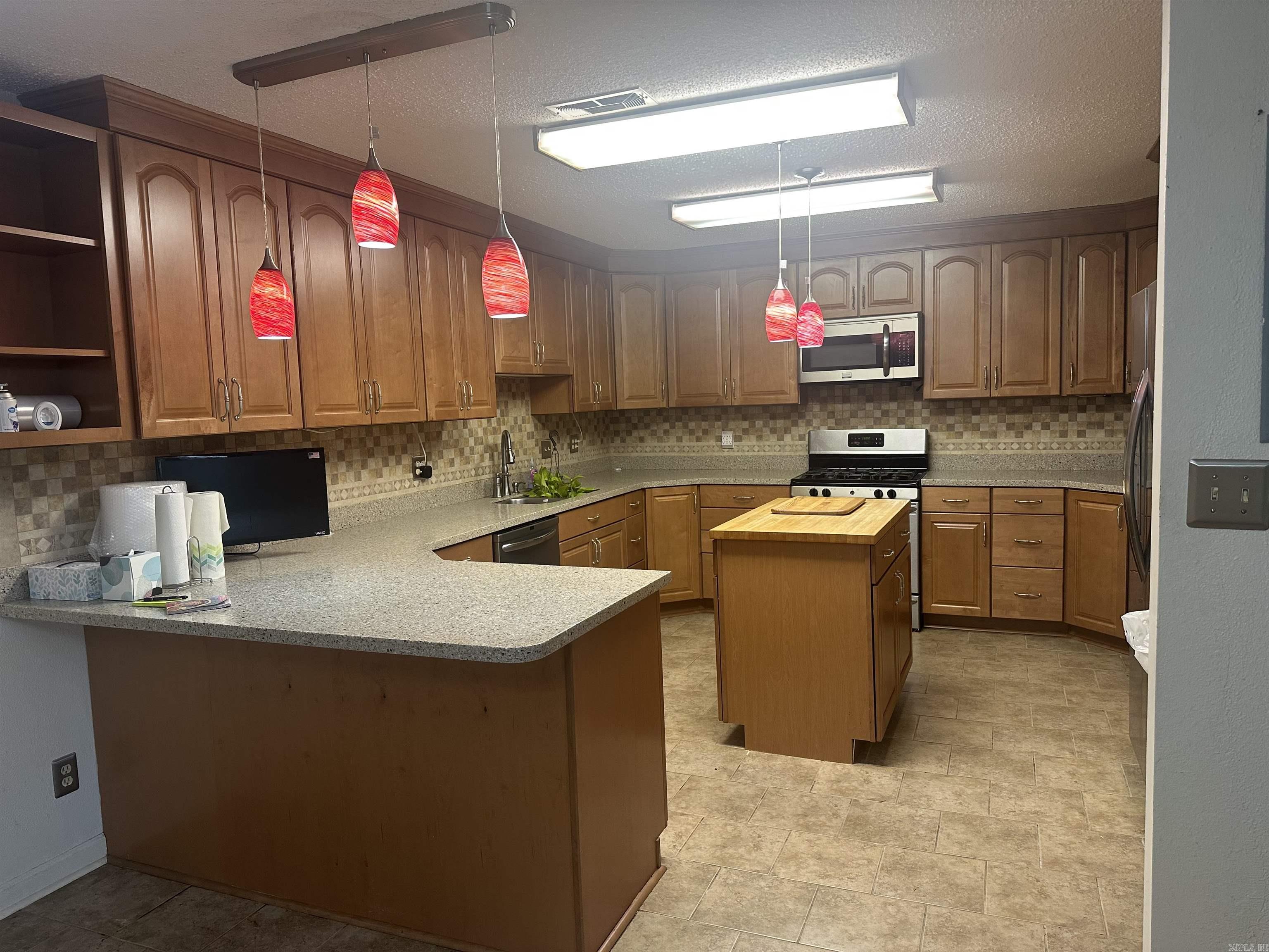 STAGECOACH VILLAGE - Residential
