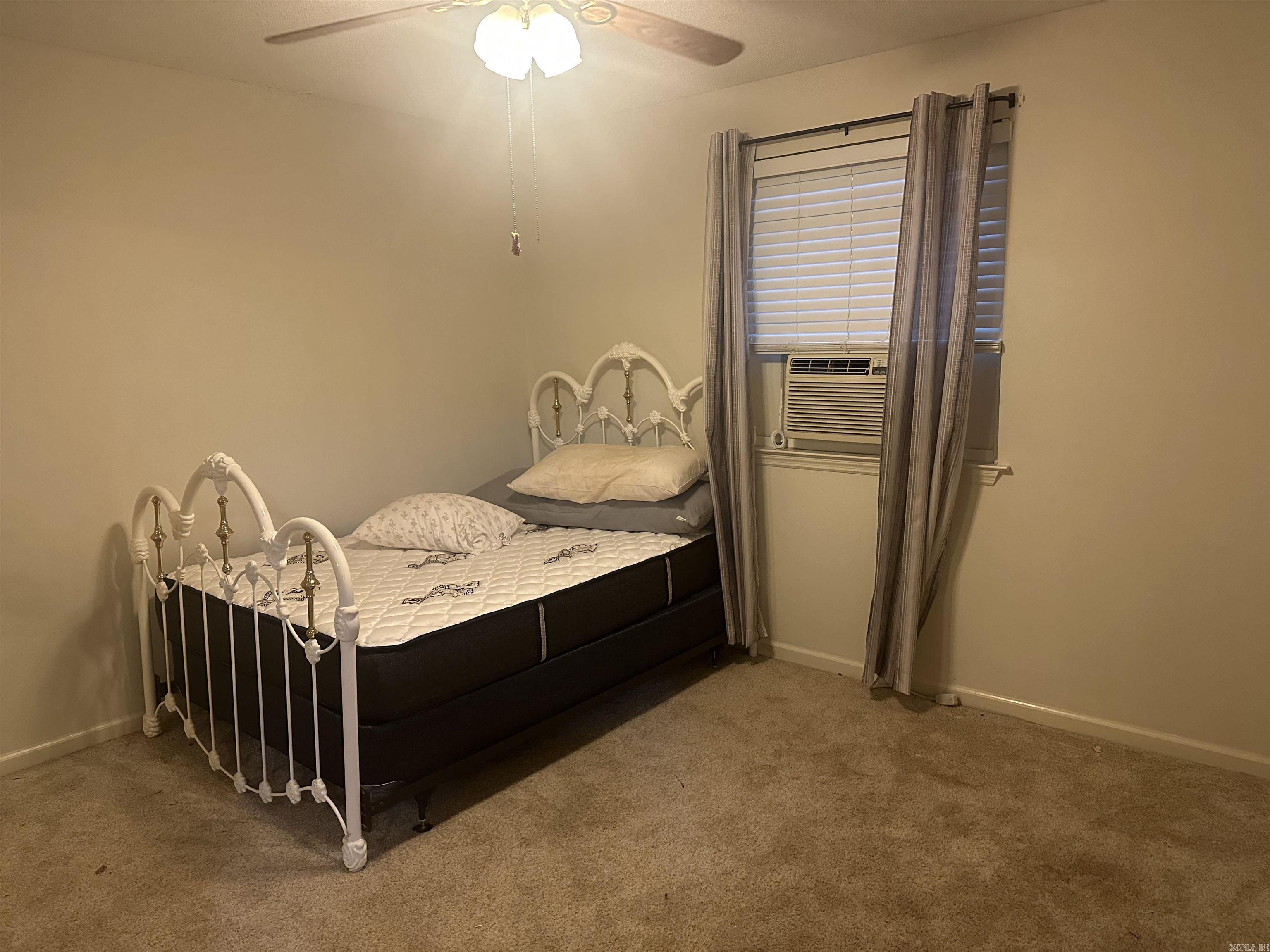 STAGECOACH VILLAGE - Residential