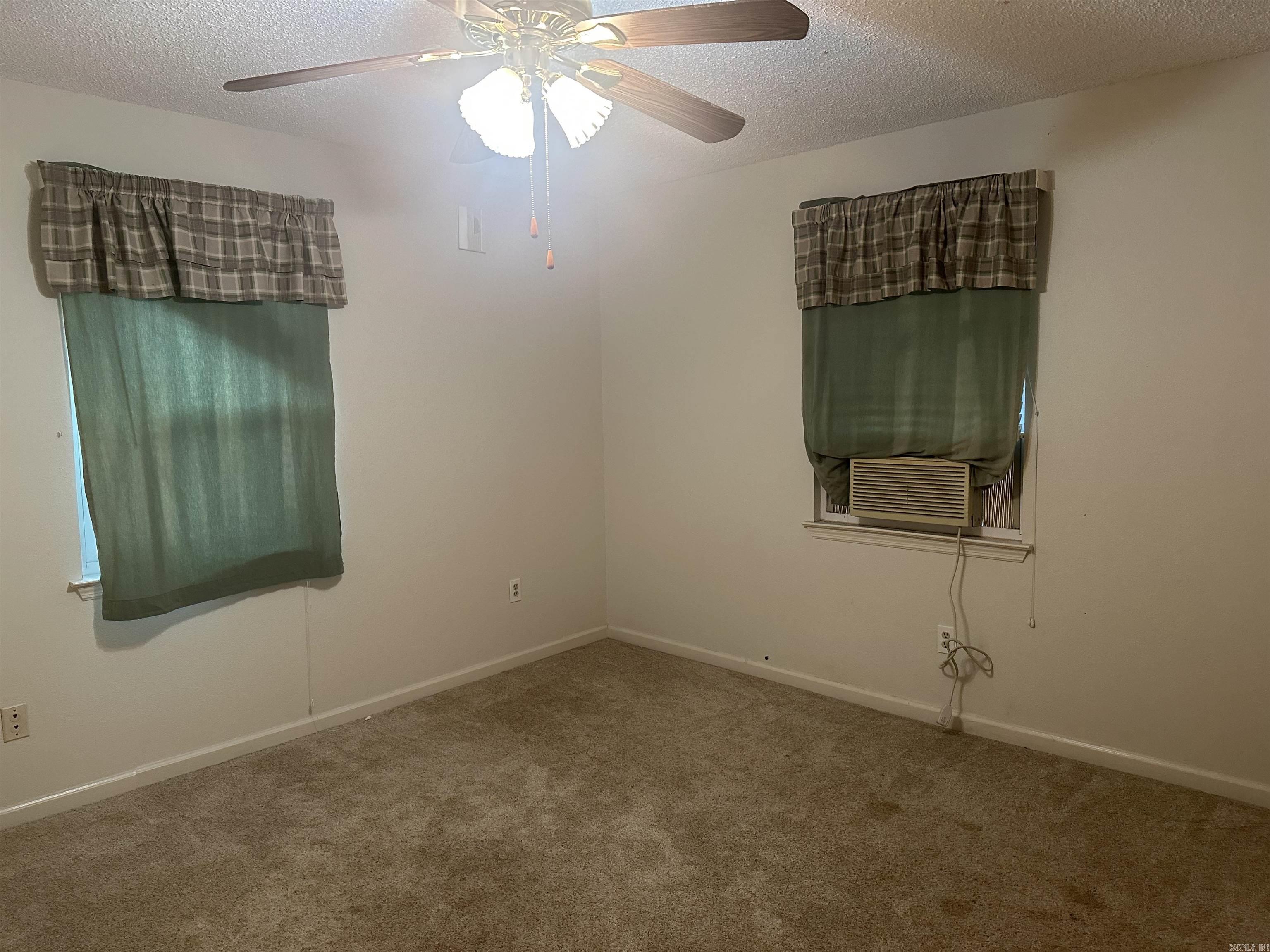 STAGECOACH VILLAGE - Residential