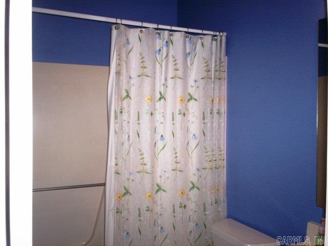 ROLLING OAKS - Residential