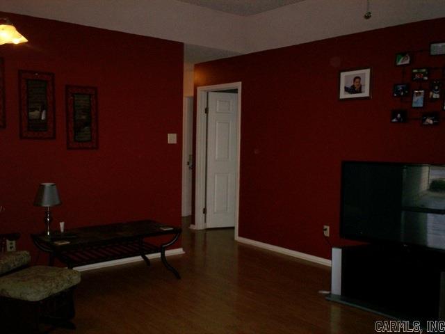 ROLLING OAKS - Residential