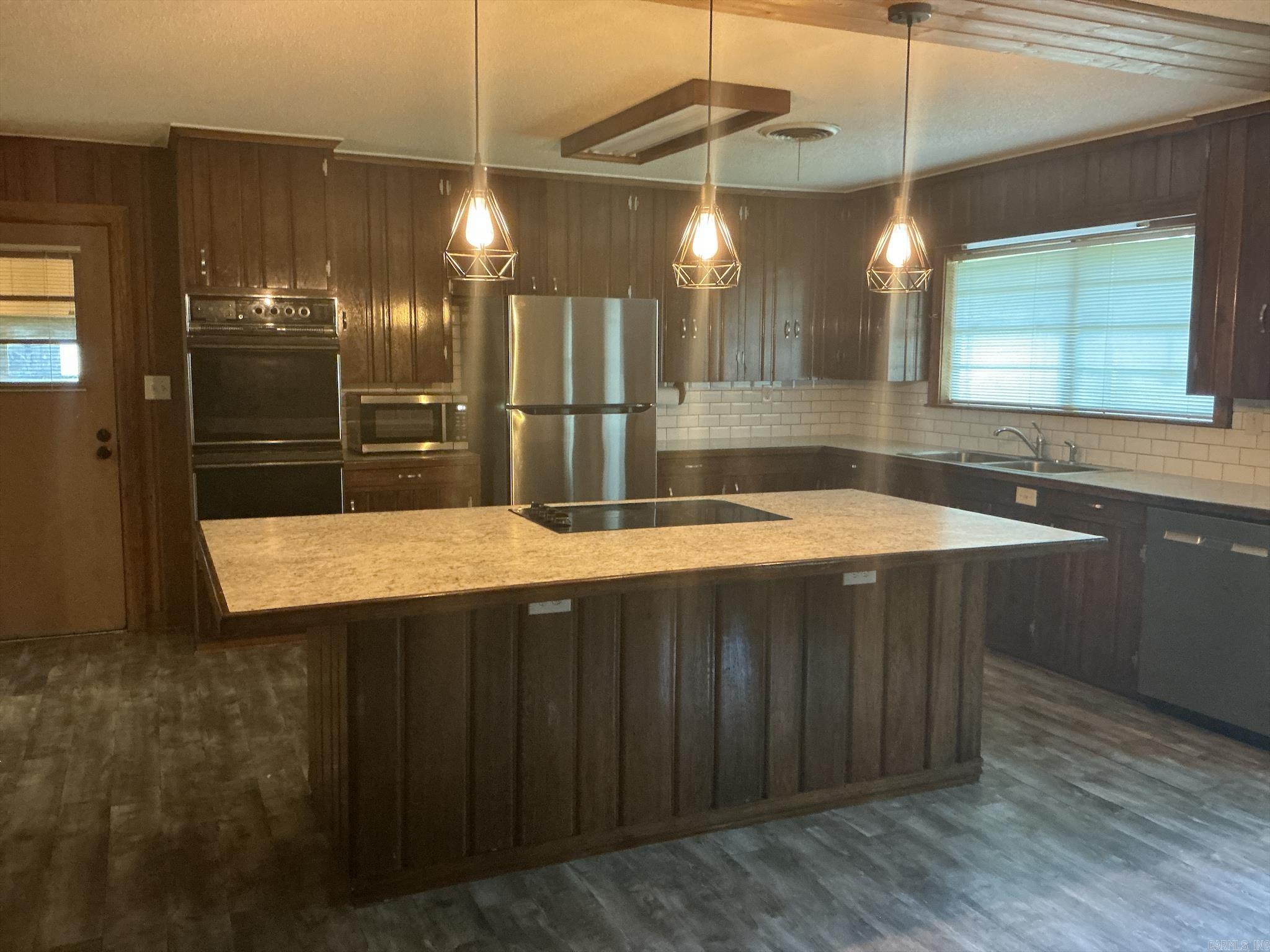FOREST PARK G - Residential