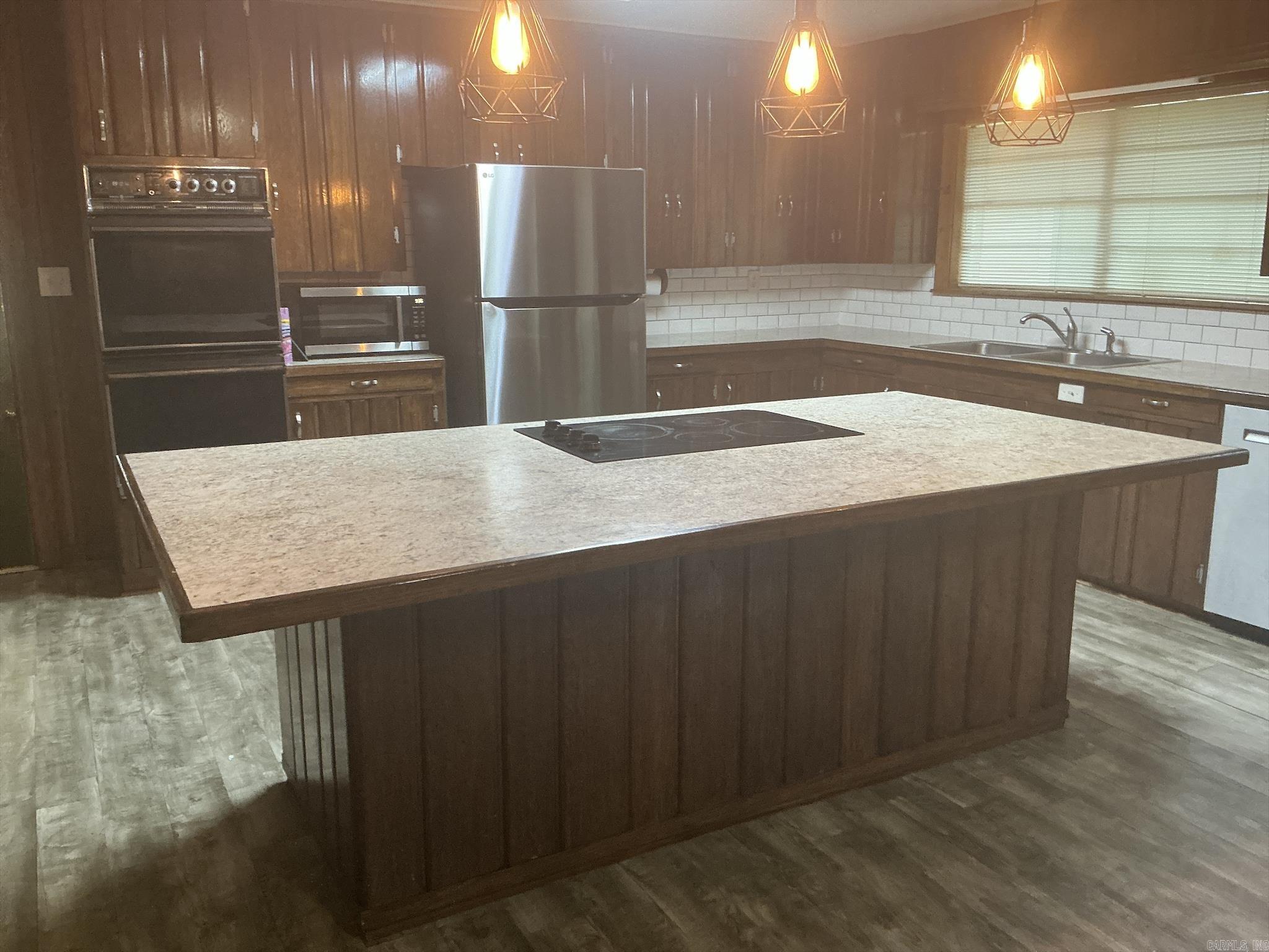 FOREST PARK G - Residential