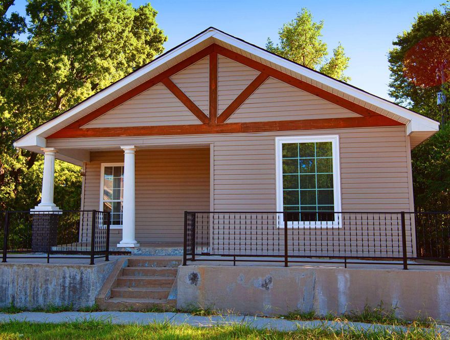 Great 3BD/2BA in Little Rock that is waiting for you to call home. Cute front porch. Plenty of space throughout. Granite countertops in kitchen. The lease for this property is for 2 years with a 3% increase after the first year. Income has to be 3x the amount of rent unless you have a housing voucher.   **ALL PROPERTIES MAY NOT BE MOVE-IN READY**