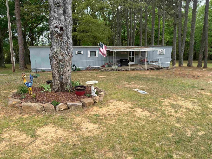 Tucked away near the scenic Little Red River, this 3-bedroom, 1.5-bath mobile home offers the perfect blend of comfort, space, and outdoor opportunity. Whether you’re looking for a weekend retreat, investment property, or full-time residence, this one checks the boxes. Inside, you’ll find a functional layout with a cozy living area, a practical kitchen, and three bedrooms. The 1.5 bathrooms adds convenience for family or guests, while the home’s layout makes everyday living easy and efficient. What truly sets this property apart is the additional lot—giving you room to expand, build, park, or simply enjoy extra privacy. Bring your boat, set up a fire pit, or create your own outdoor oasis just minutes from the river. Located near one of the most sought-after fishing and recreation spots in the area, you’ll have quick access to kayaking, trout fishing, and peaceful river views whenever you want. Also just 10 minutes from Dam Site Marina and Greers Ferry Lake. Affordable, versatile, and full of potential—this is your chance to own a slice of river life with room to grow.