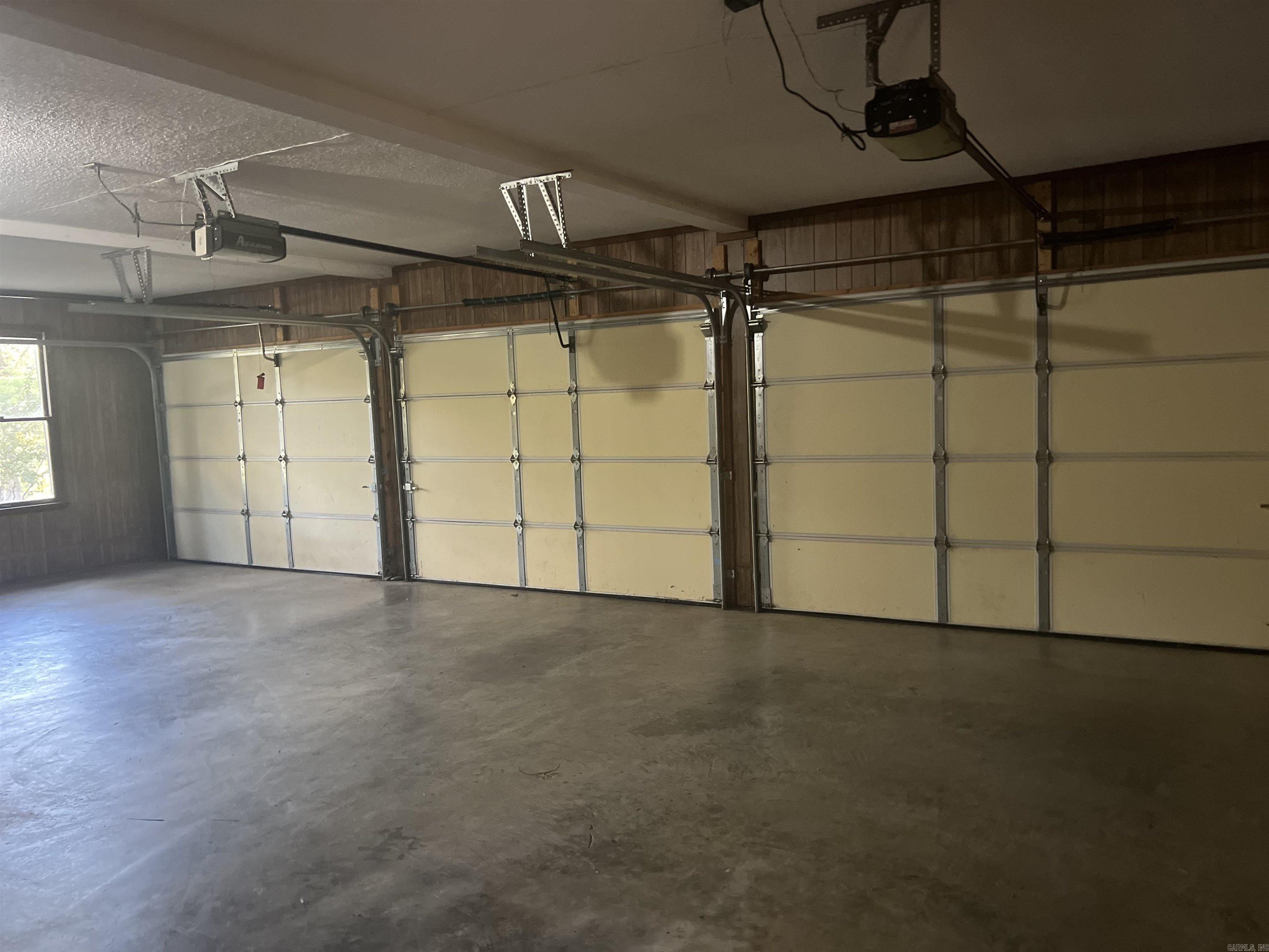 PLEASANT VALLEY - Residential