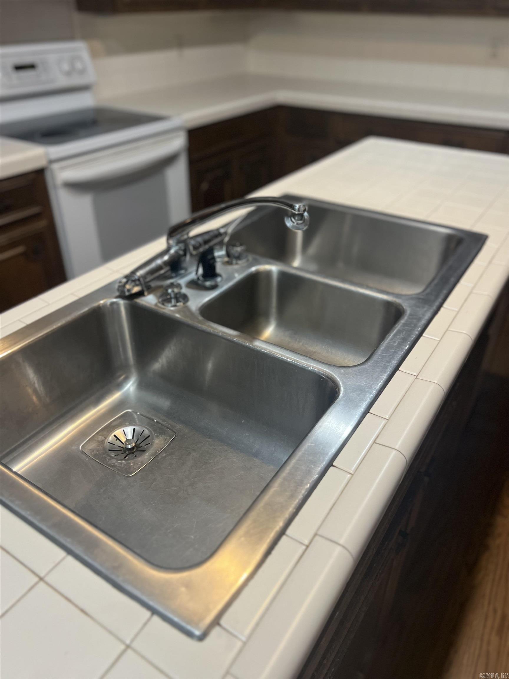 PLEASANT VALLEY - Residential