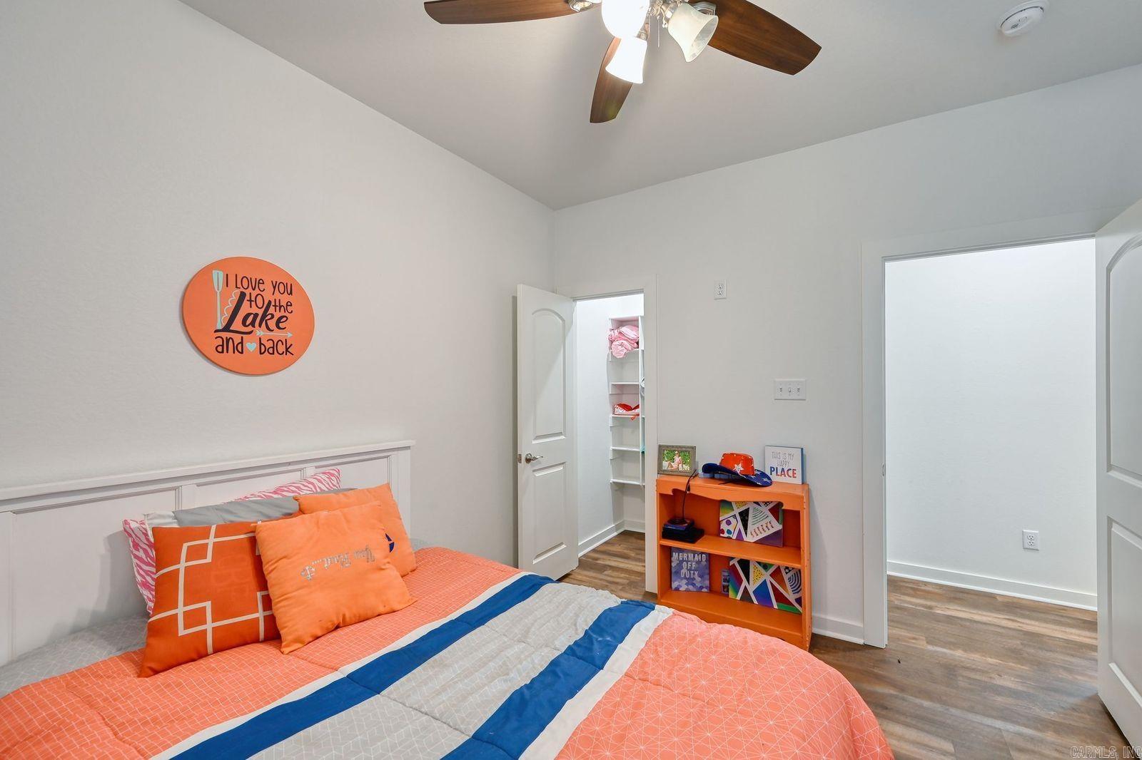 Lakeside Gardens - Residential