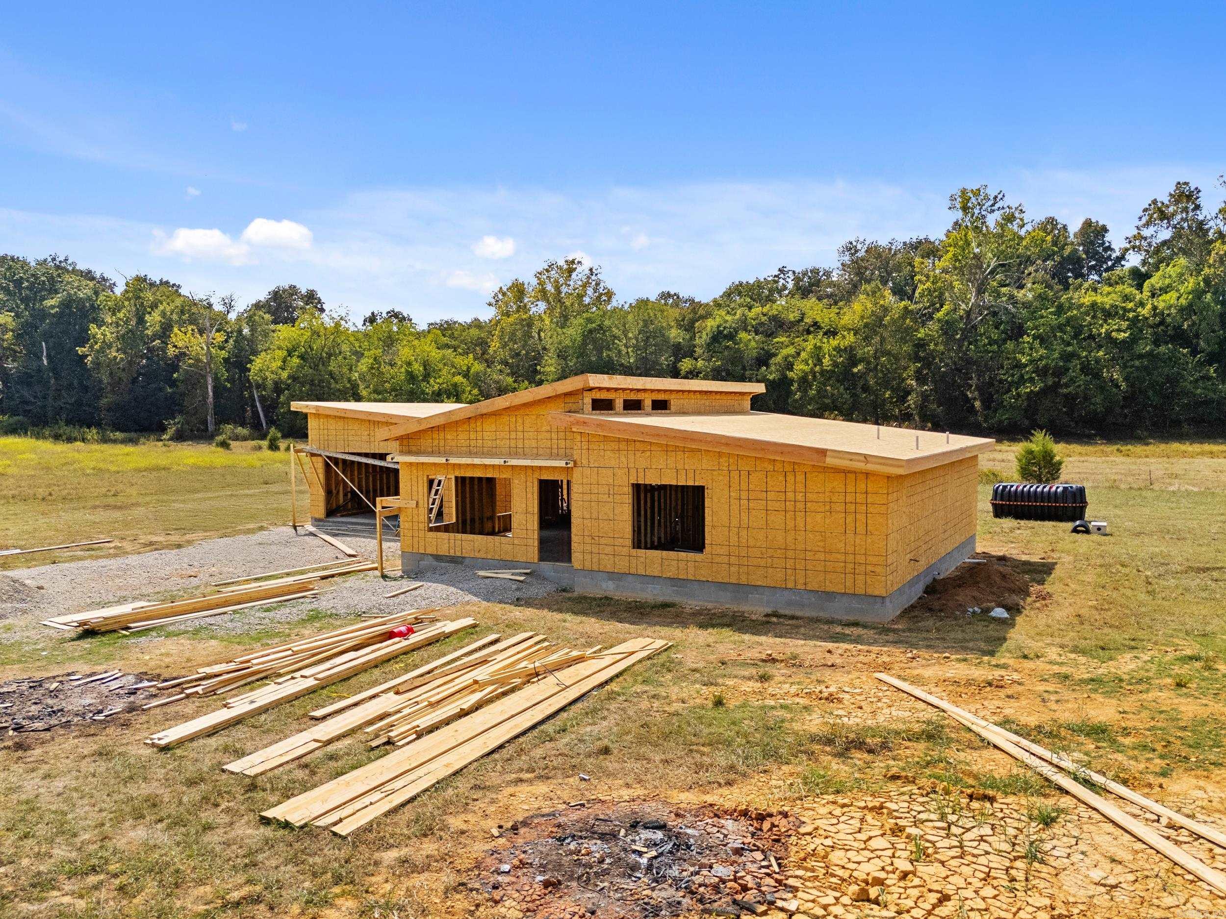 DENTON FERRY EST - Residential