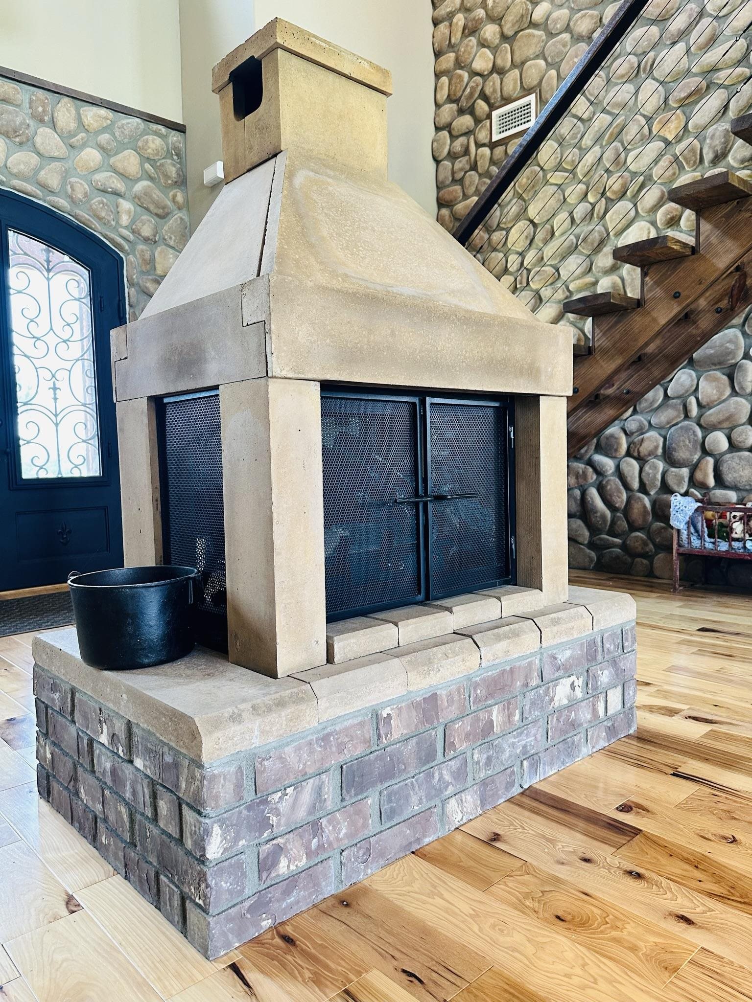 COOPERS HAWK - Residential