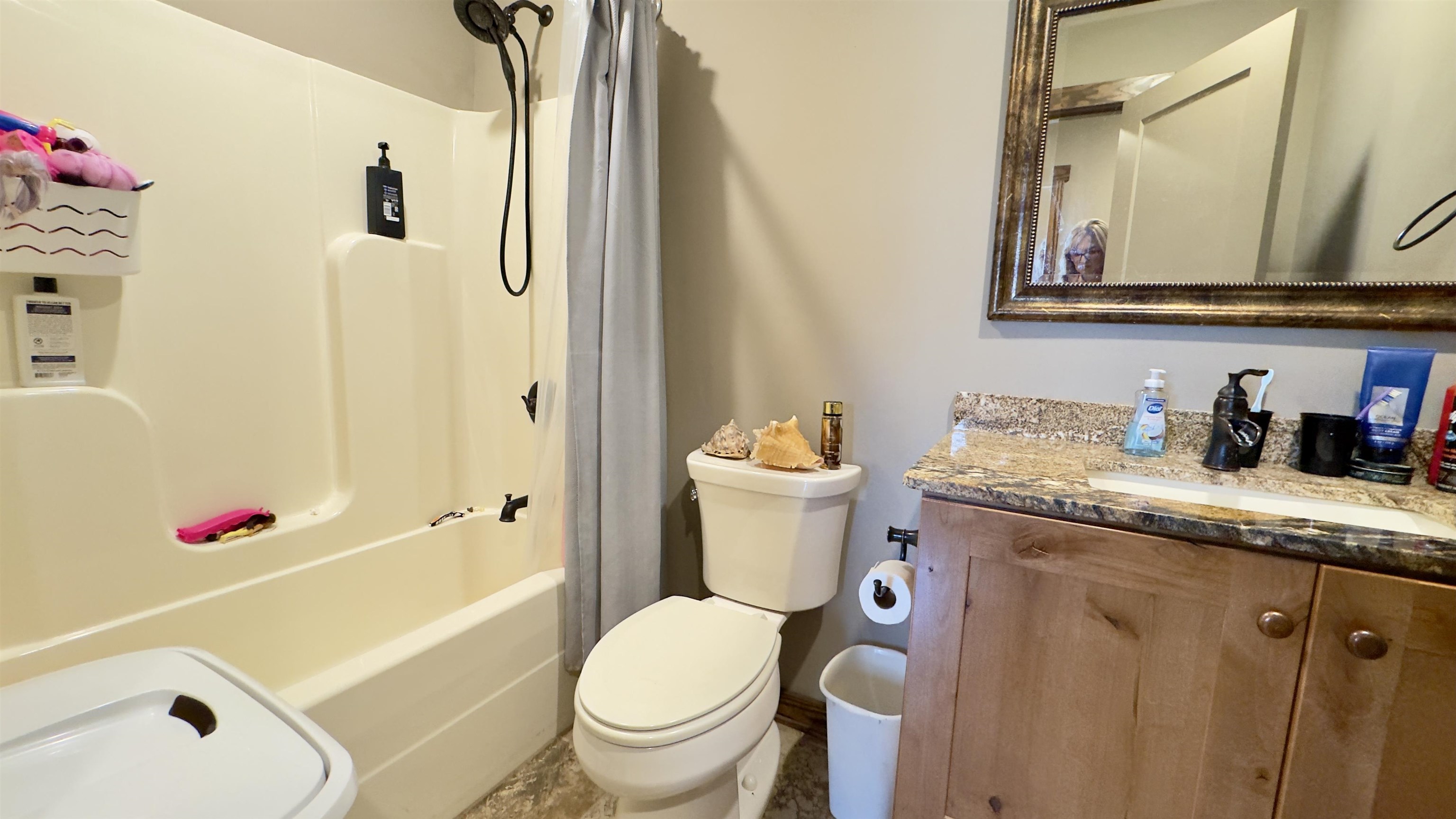 COOPERS HAWK - Residential