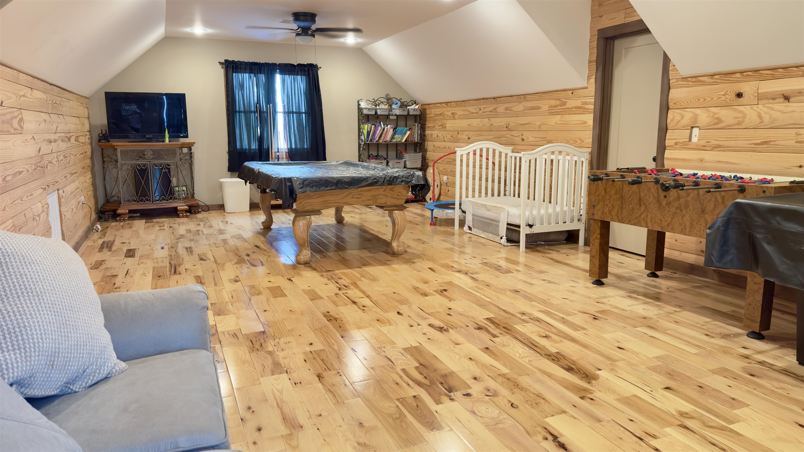 COOPERS HAWK - Residential