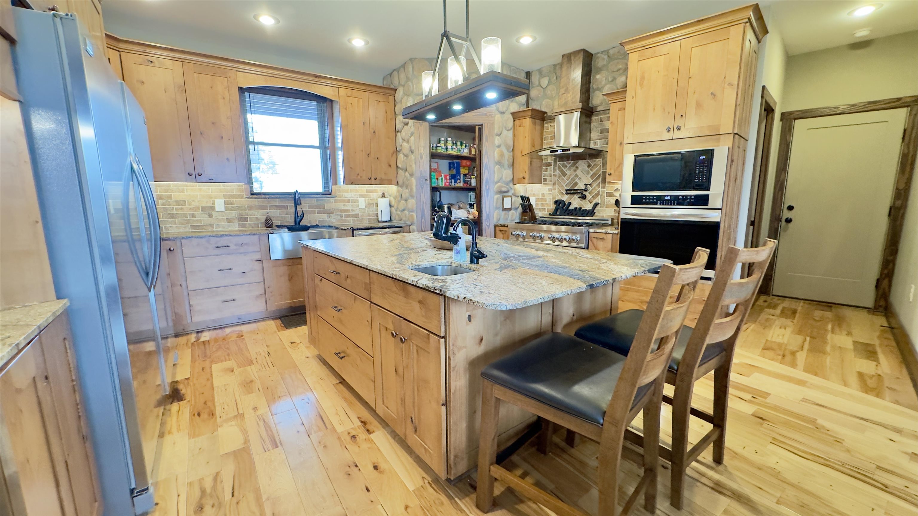 COOPERS HAWK - Residential