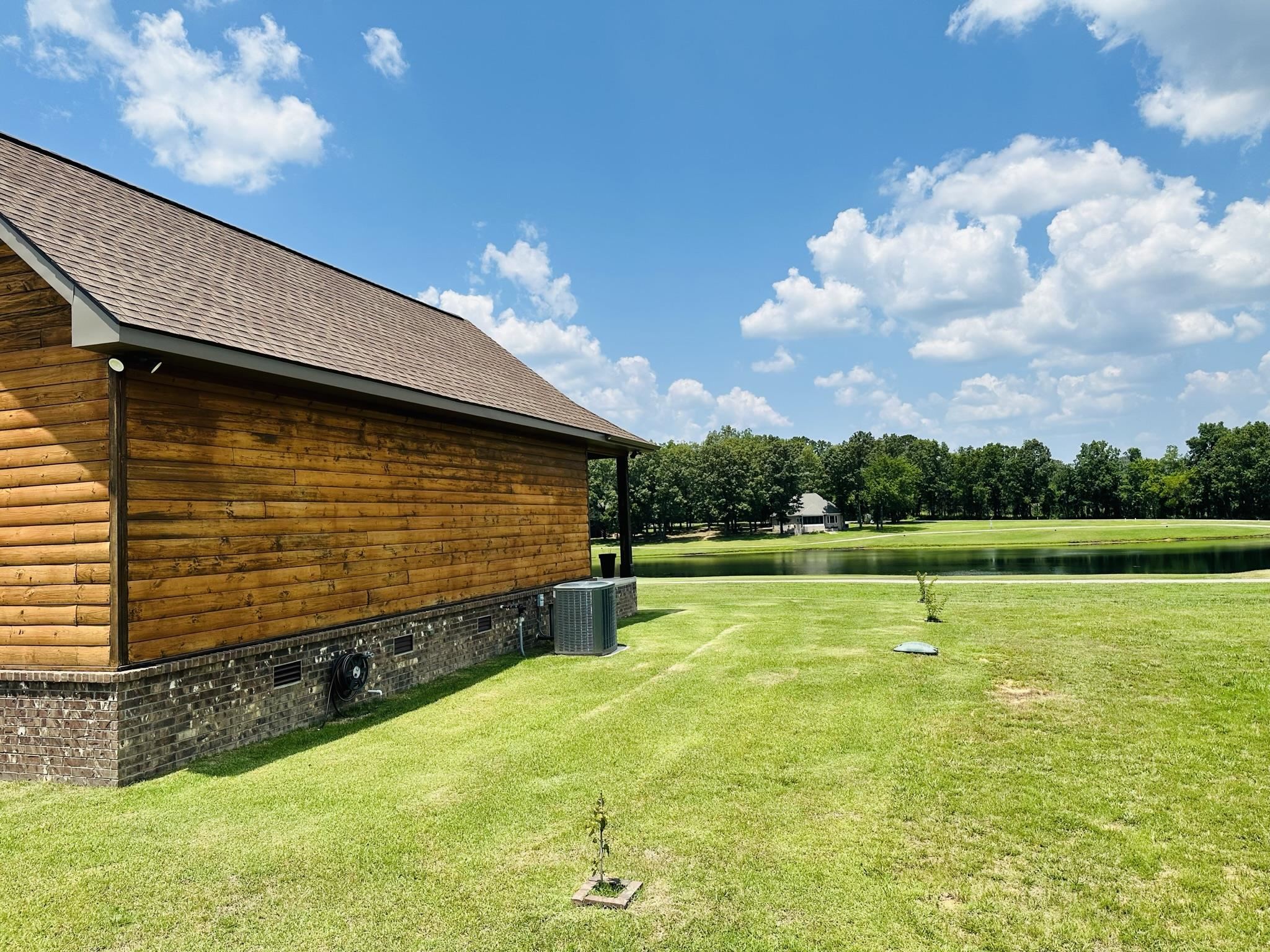 COOPERS HAWK - Residential