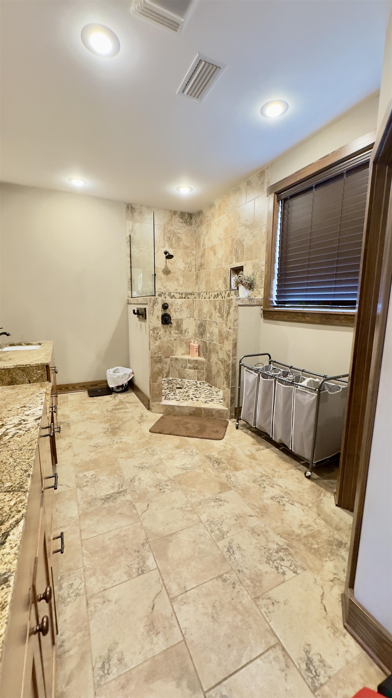 COOPERS HAWK - Residential