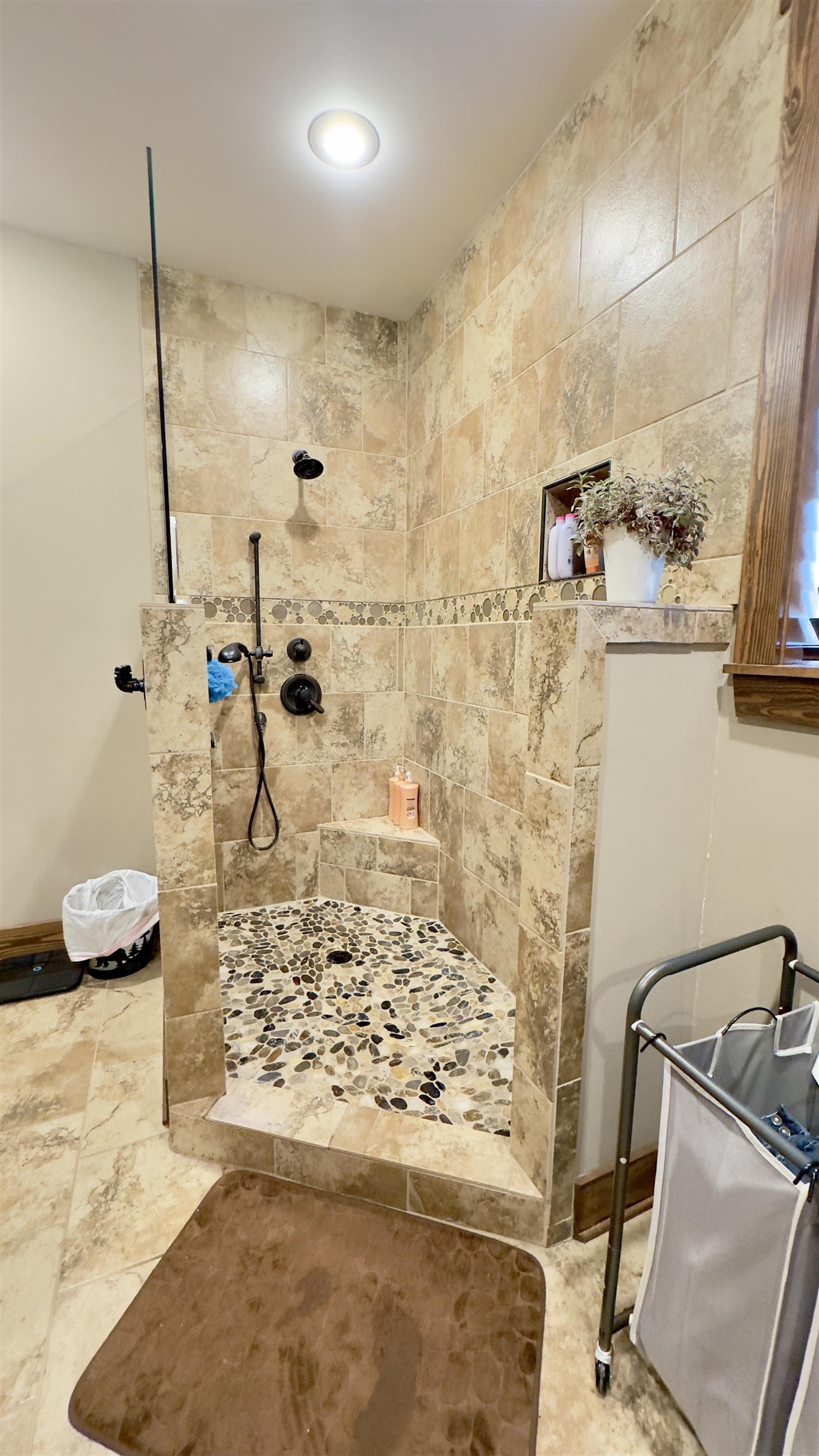 COOPERS HAWK - Residential