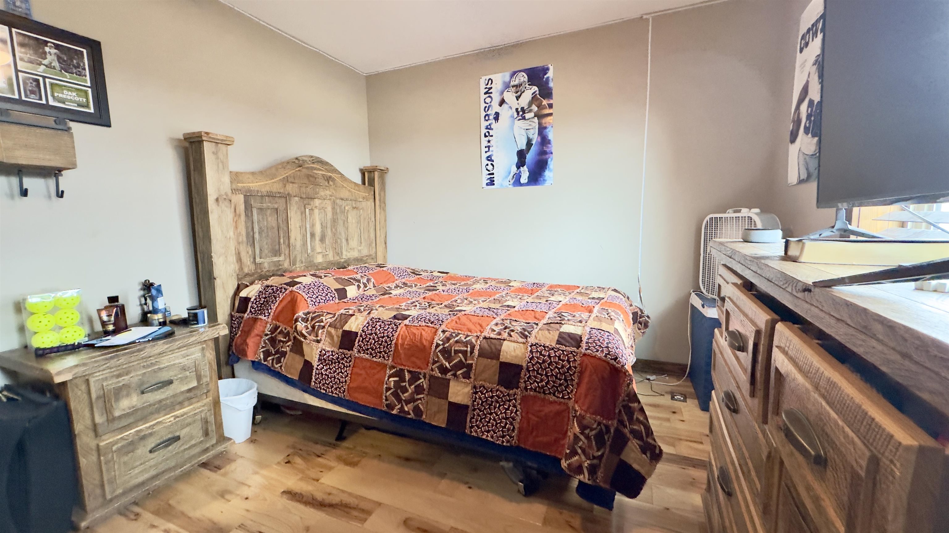 COOPERS HAWK - Residential