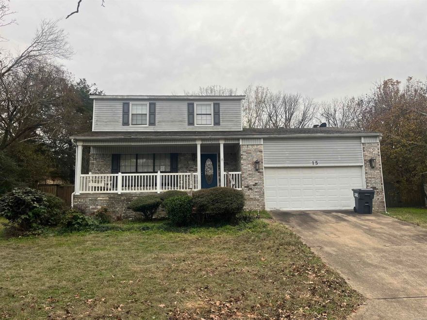 GREAT LOCATION PLENTY OF SPACE NEAR ARKANSAS RIVER AND LAKE DARDANELLE!! BEAUTIFUL BACKYARD GREAT FOR THE FAMILY!